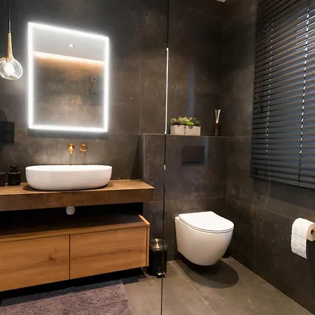 Zamkowy Zakatek - Luksusowe Z Jacuzzi Hétvégi ház Nowy Wisnicz