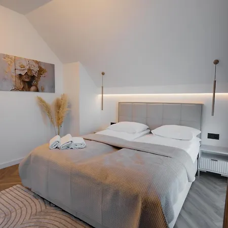 Hétvégi ház Zamkowy Zakatek - Luksusowe Z Jacuzzi